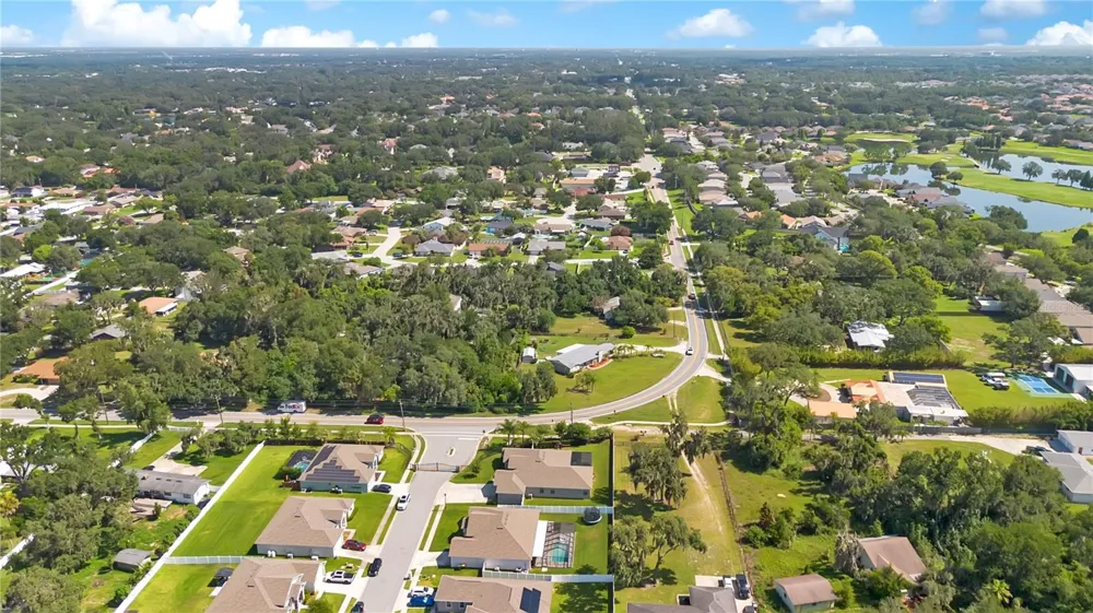 525 GANDHI DRIVE Lakeland, FL 33813