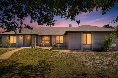 168 COMMUNITY DRIVE
