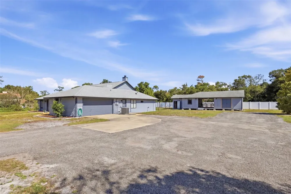 168 COMMUNITY DRIVE Debary, FL 32713