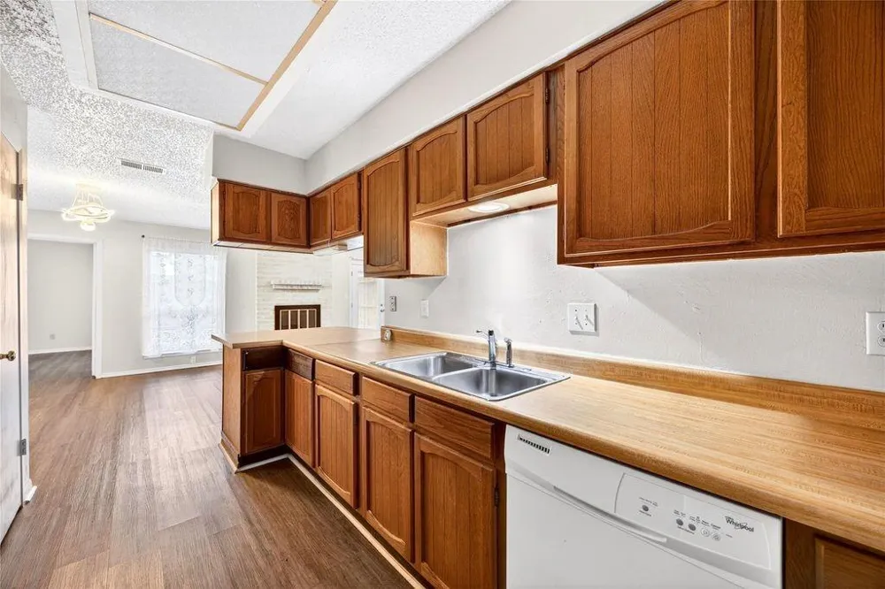 11103 Bellerive Drive Houston, TX 77072
