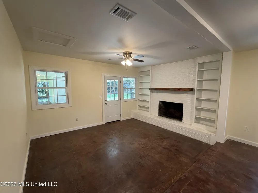 2159 Sunny Lane Road Benton, MS 39039