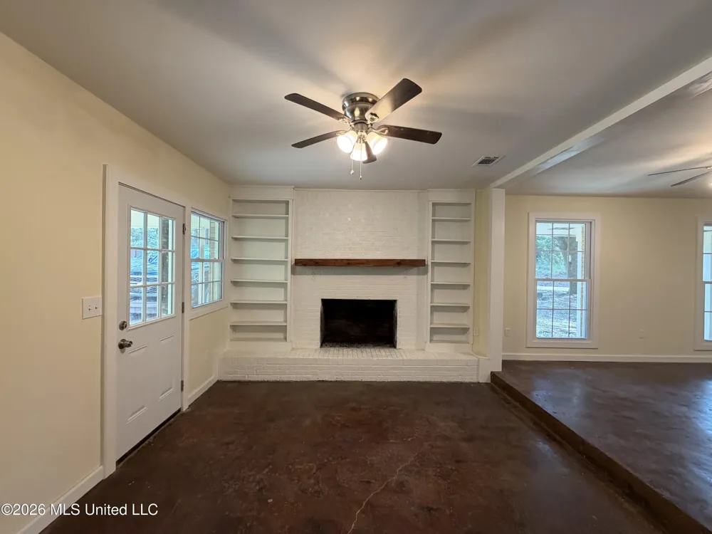 2159 Sunny Lane Road Benton, MS 39039