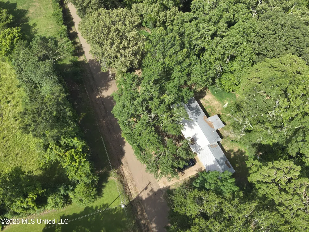 2159 Sunny Lane Road Benton, MS 39039