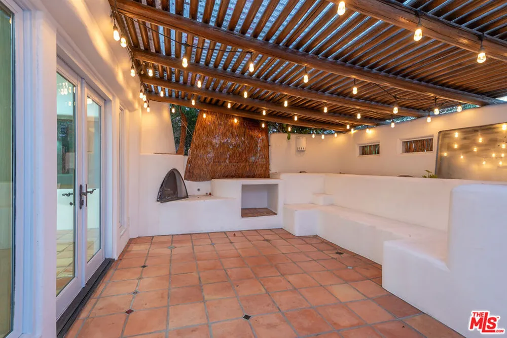 7047 Vista Del Mar Lane Playa del Rey, CA 90293