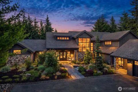 121 Silver Queen Lane