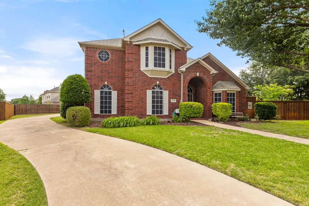 514 Newport Court Murphy, TX 75094