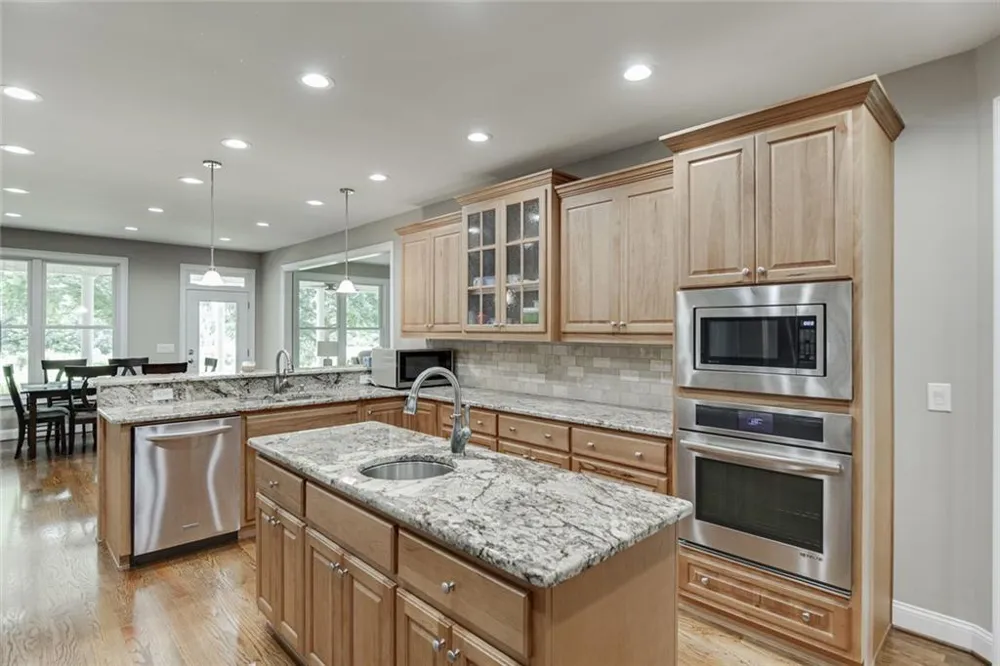 563 Martin Road Talmo, GA 30575