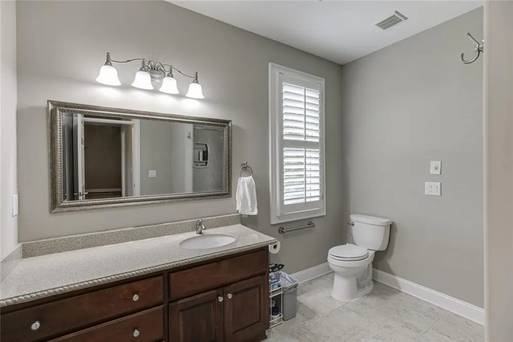 563 Martin Road Talmo, GA 30575