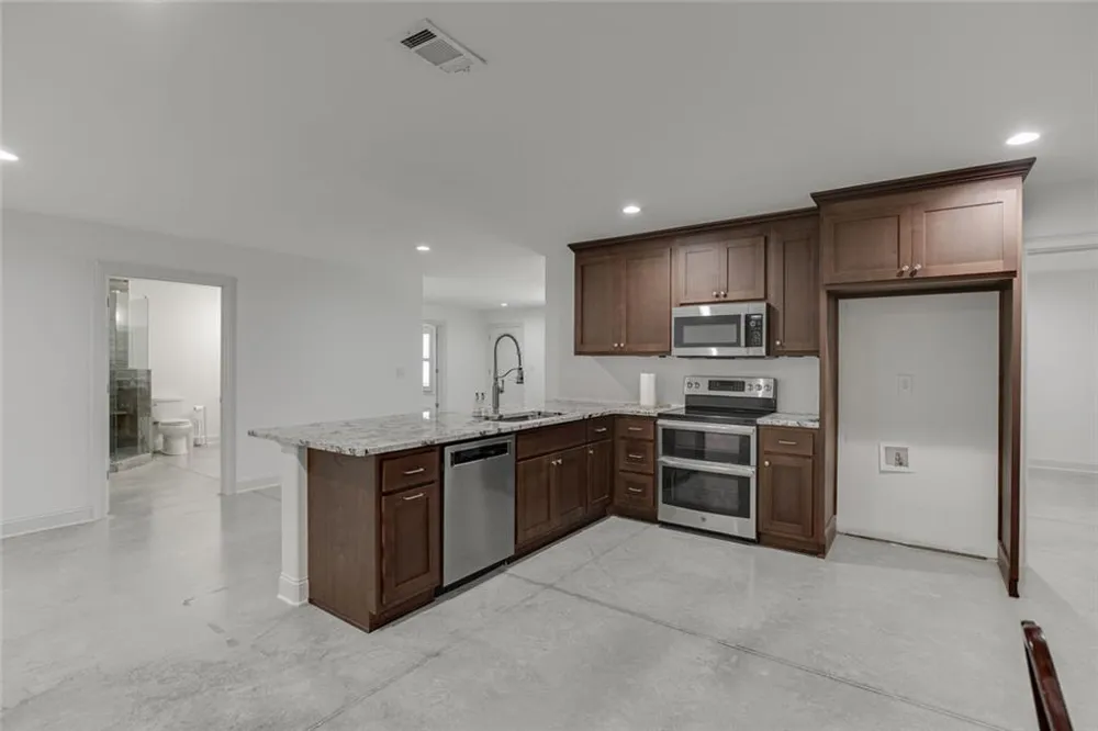 563 Martin Road Talmo, GA 30575