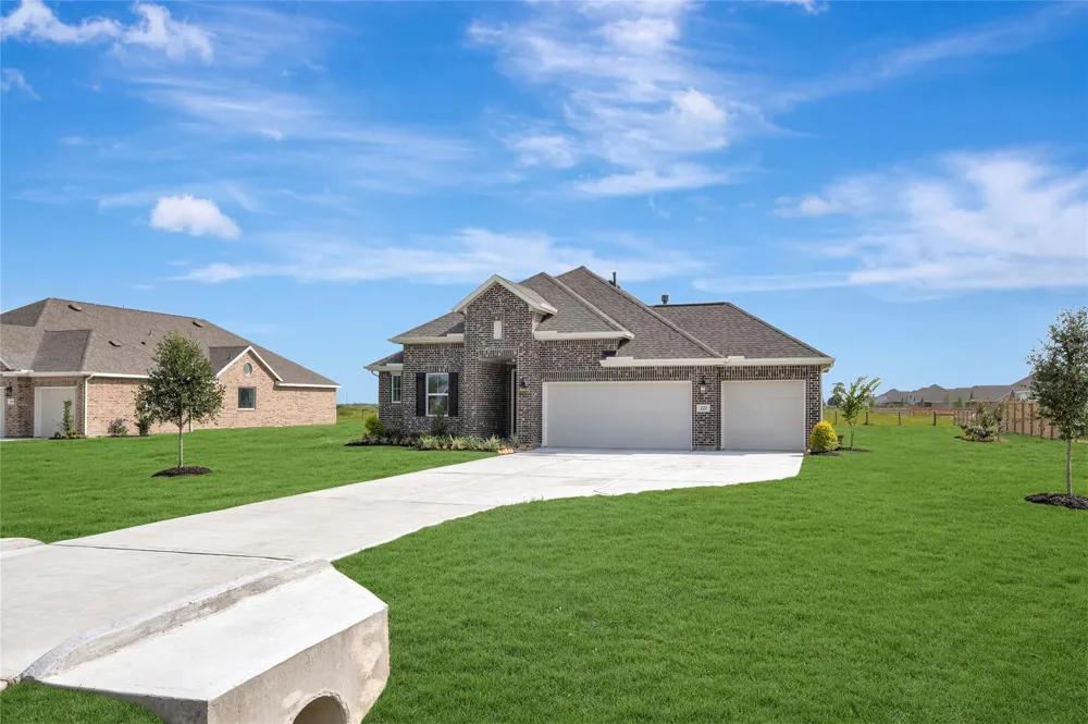 221 Dunovant Drive Sealy, TX 77474