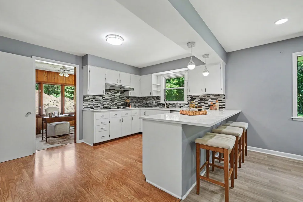 2489 Washington Avenue St. Joseph, MI 49085