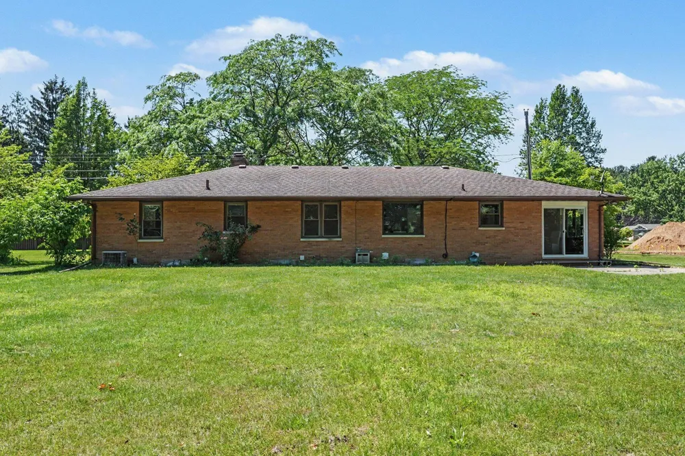 2489 Washington Avenue St. Joseph, MI 49085