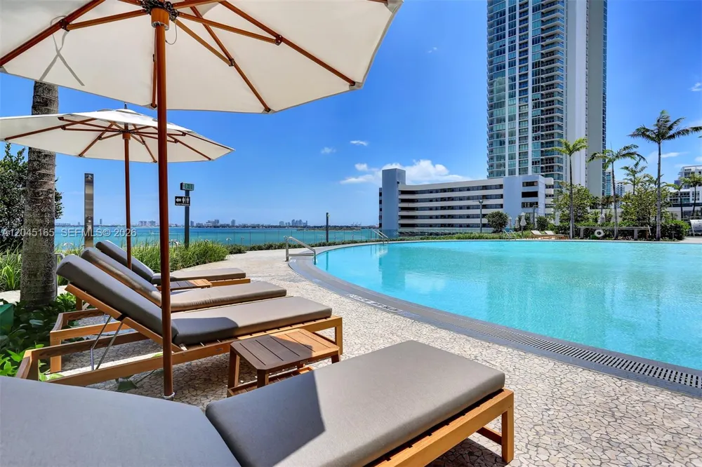 480 NE 31st St #907 Miami, FL 33137