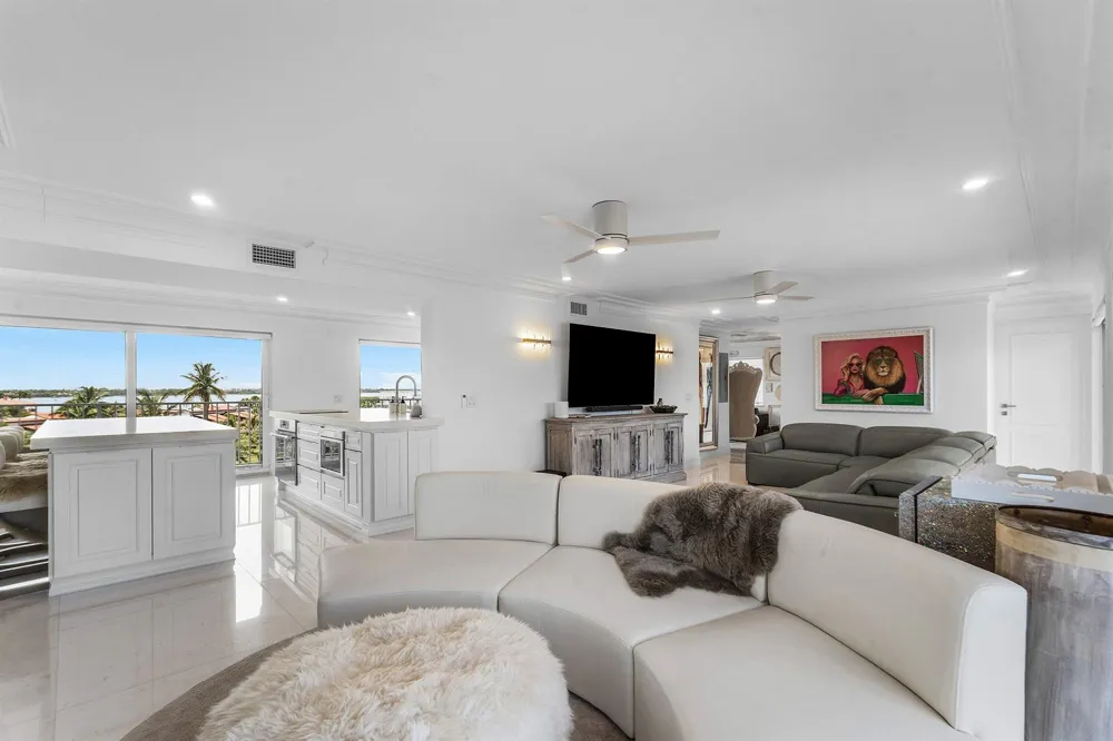 3500 S Ocean Boulevard #502 South Palm Beach, FL 33480