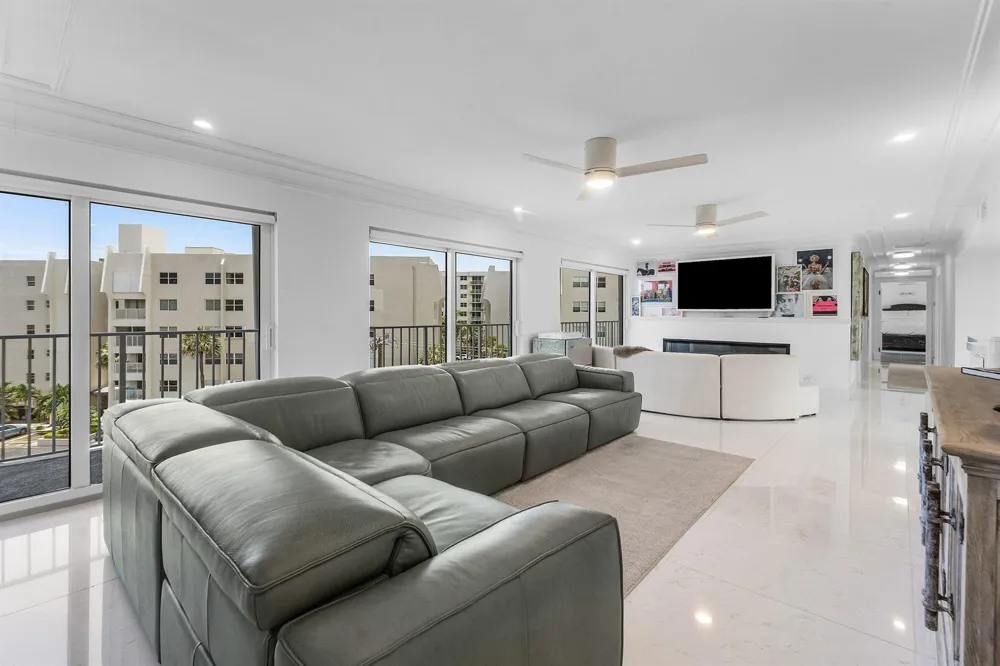 3500 S Ocean Boulevard #502 South Palm Beach, FL 33480