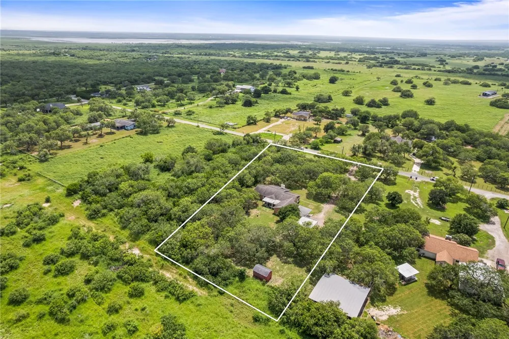 4278 County Road 2289 Odem, TX 78370