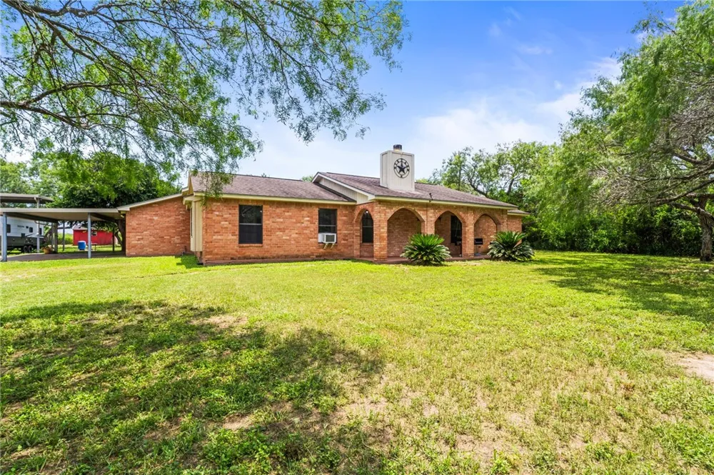 4278 County Road 2289 Odem, TX 78370