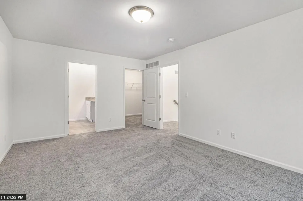 43640 S Timberview Drive Van Buren Charter Township, MI 48111