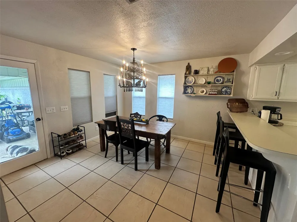 7245 Wendy Drive Paris, TX 75462