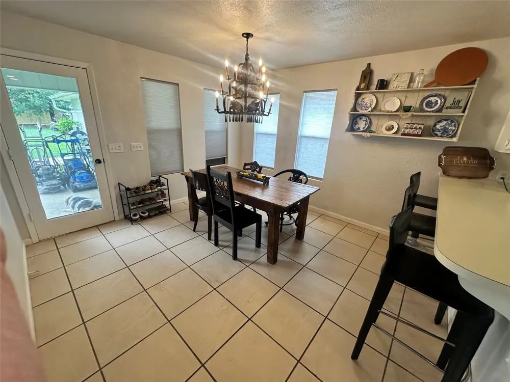 7245 Wendy Drive Paris, TX 75462