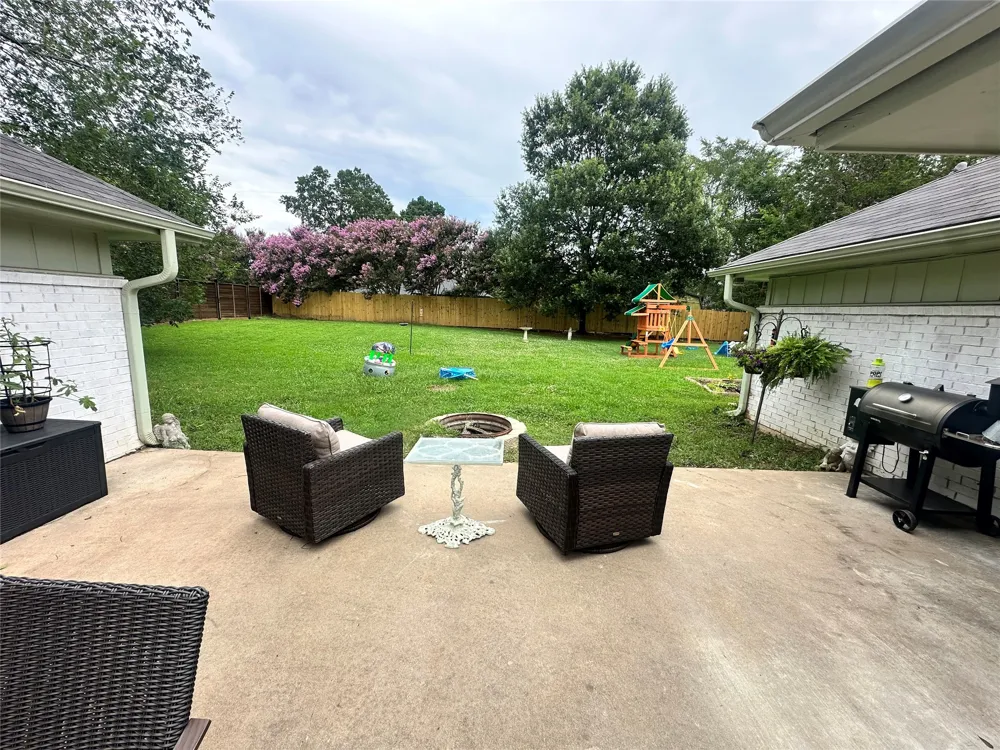7245 Wendy Drive Paris, TX 75462