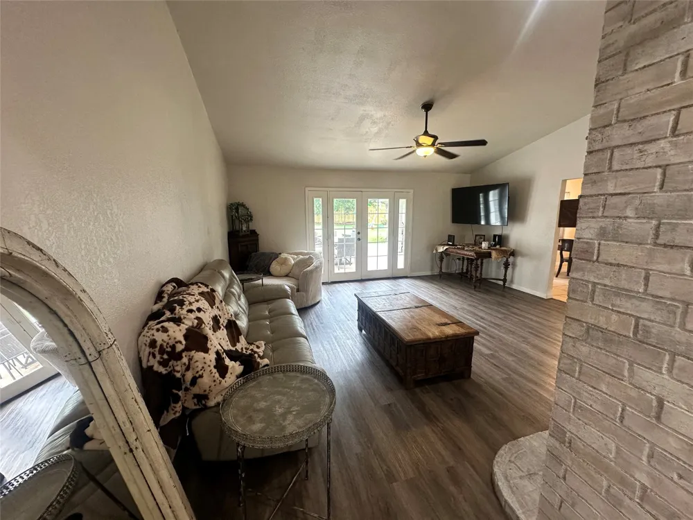 7245 Wendy Drive Paris, TX 75462