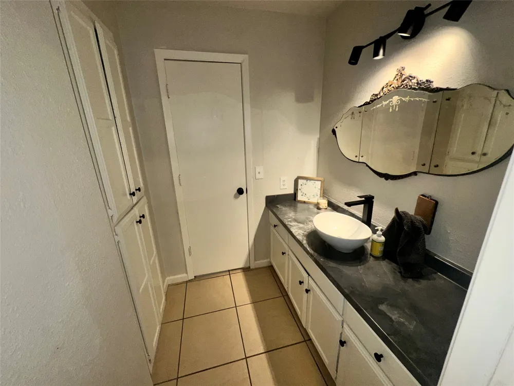 7245 Wendy Drive Paris, TX 75462