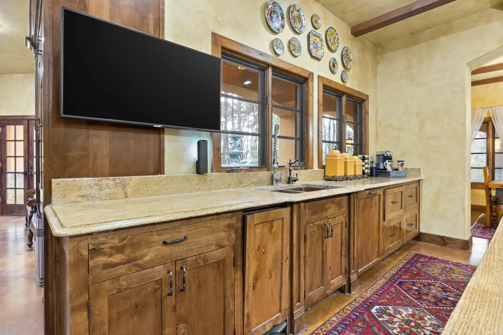 660 County Road 1334 Pittsburg, TX 75686