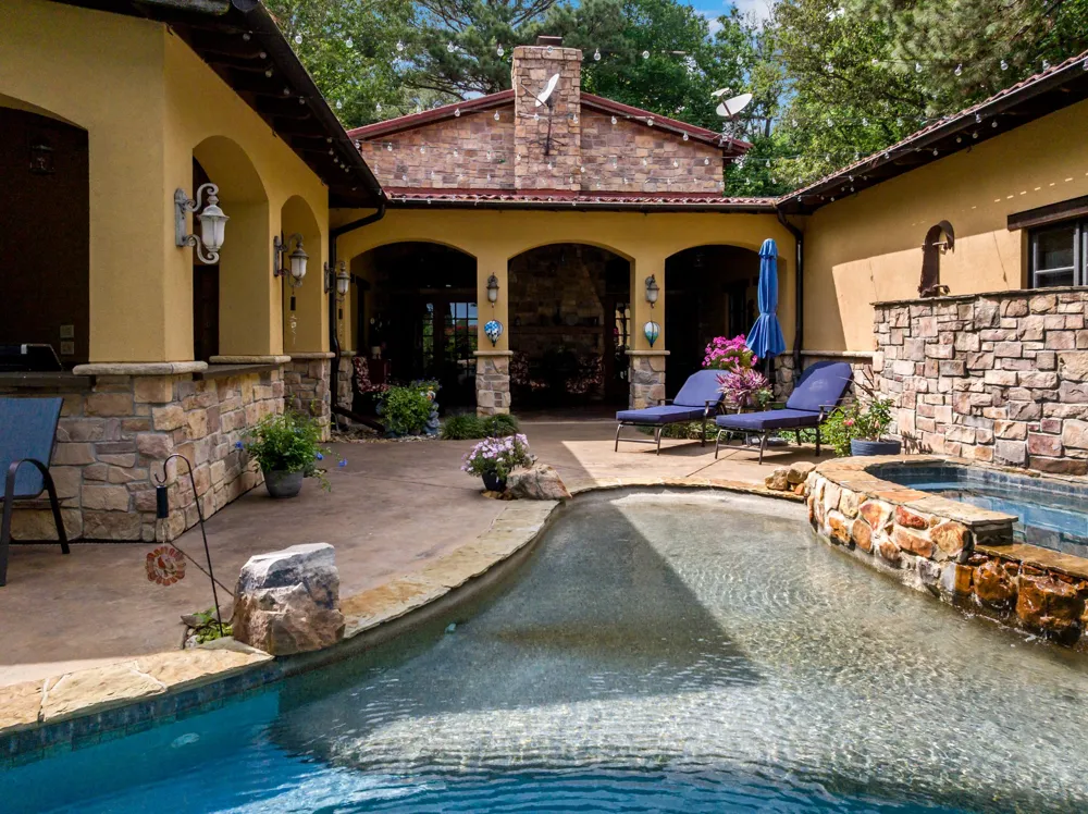 660 County Road 1334 Pittsburg, TX 75686