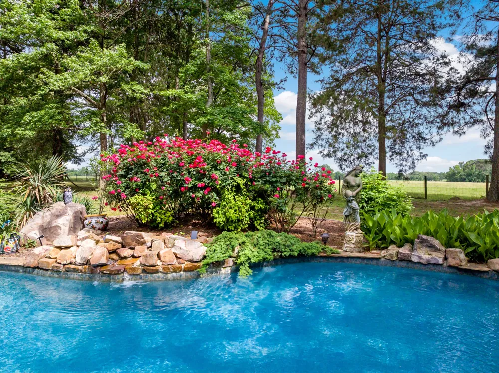 660 County Road 1334 Pittsburg, TX 75686