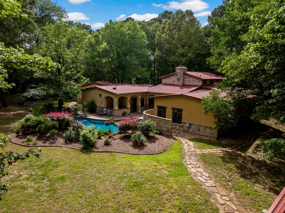 660 County Road 1334 Pittsburg, TX 75686
