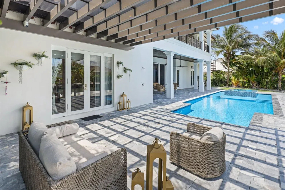 1200 Bimini Lane Riviera Beach, FL 33404