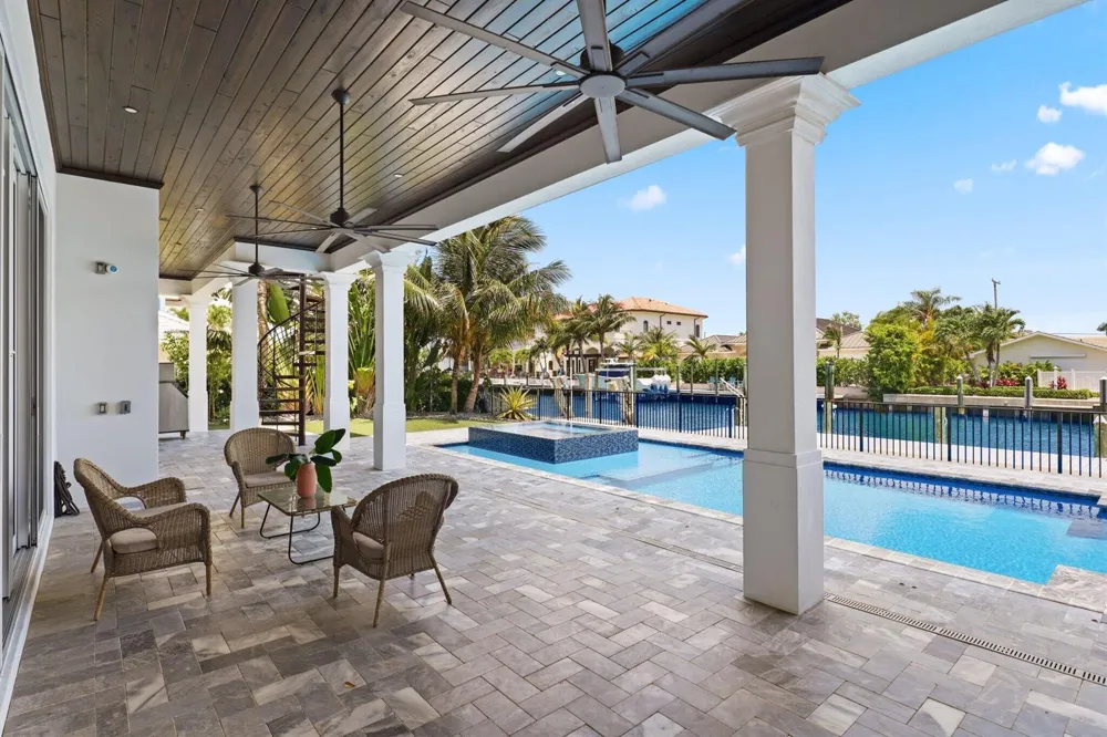 1200 Bimini Lane Riviera Beach, FL 33404