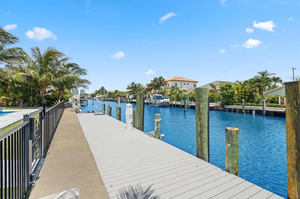 1200 Bimini Lane Riviera Beach, FL 33404