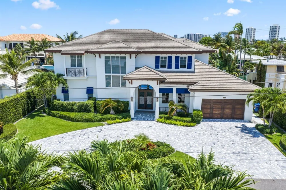 1200 Bimini Lane Riviera Beach, FL 33404