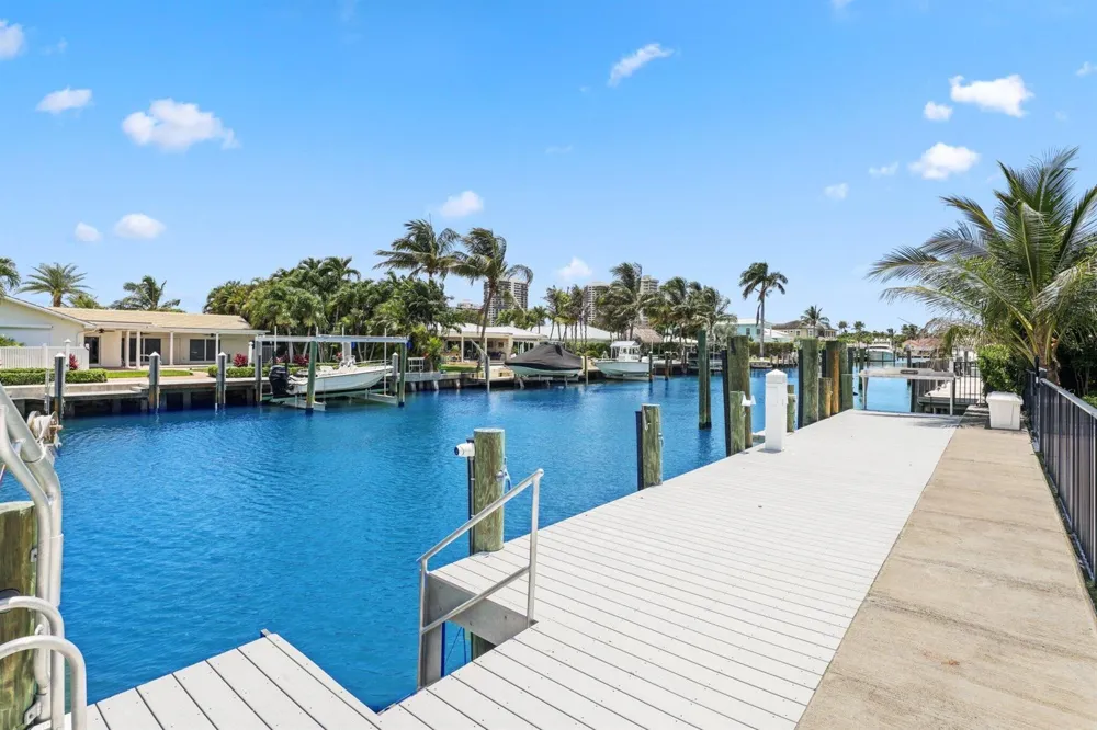 1200 Bimini Lane Riviera Beach, FL 33404