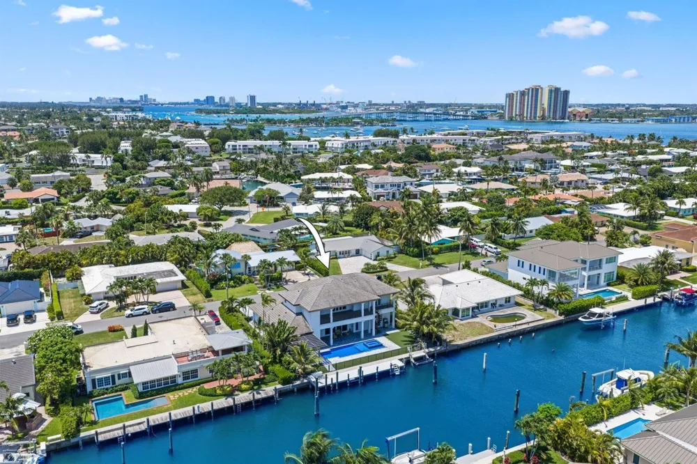 1200 Bimini Lane Riviera Beach, FL 33404