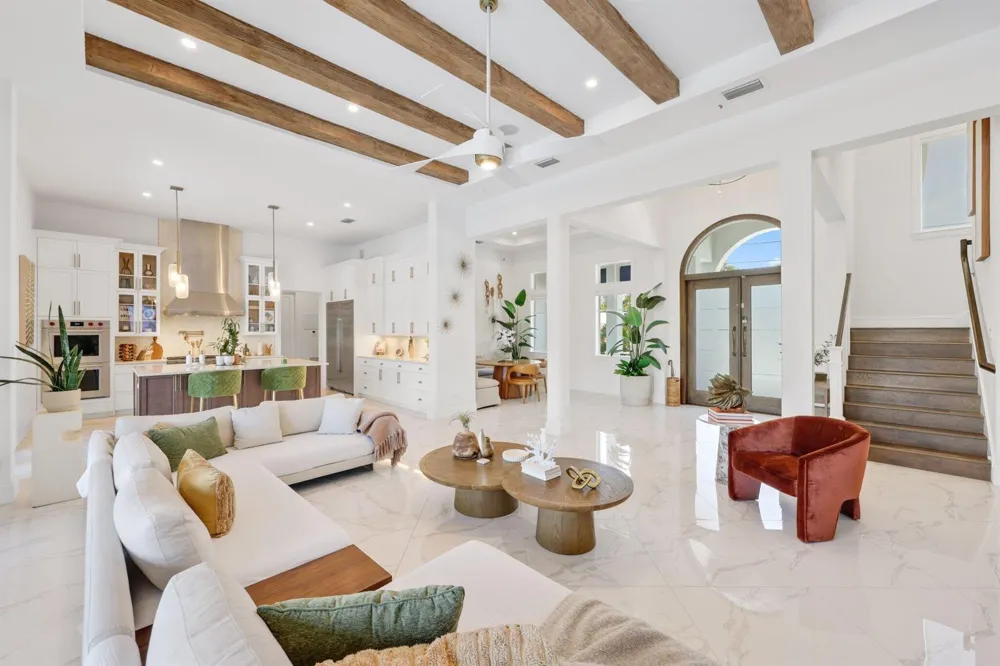 1200 Bimini Lane Riviera Beach, FL 33404