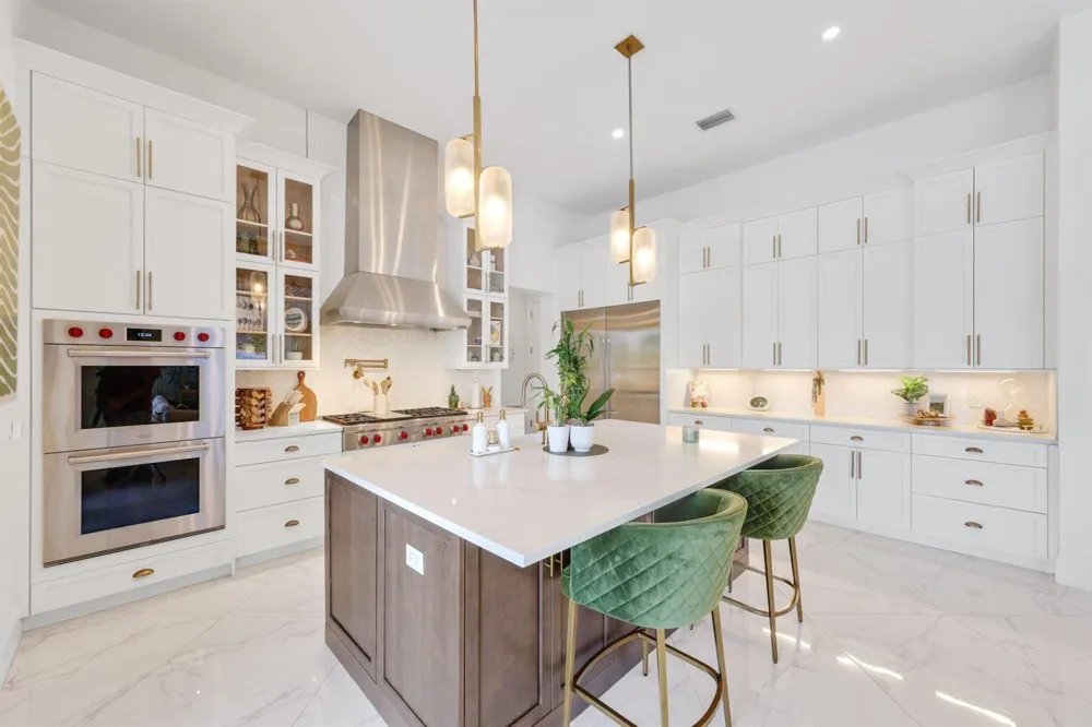 1200 Bimini Lane Riviera Beach, FL 33404