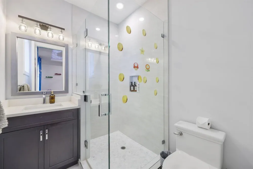 1200 Bimini Lane Riviera Beach, FL 33404