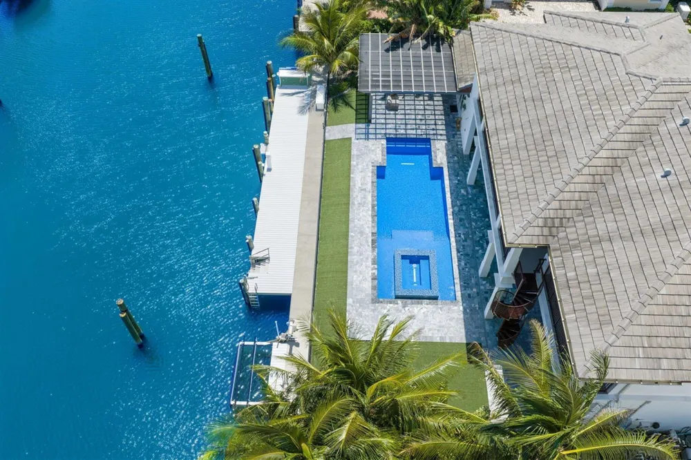 1200 Bimini Lane Riviera Beach, FL 33404
