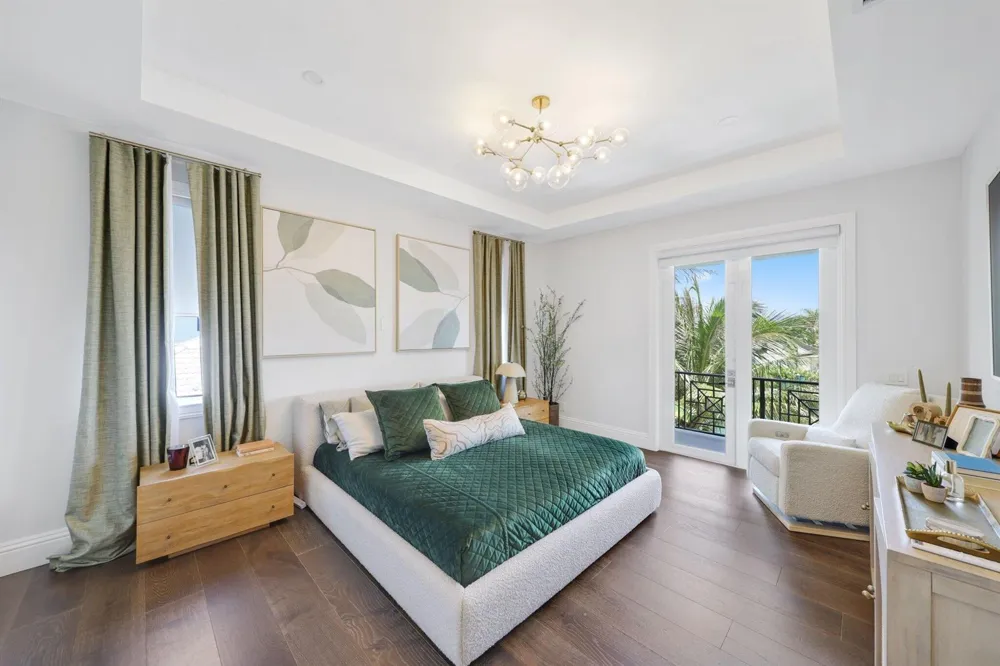1200 Bimini Lane Riviera Beach, FL 33404