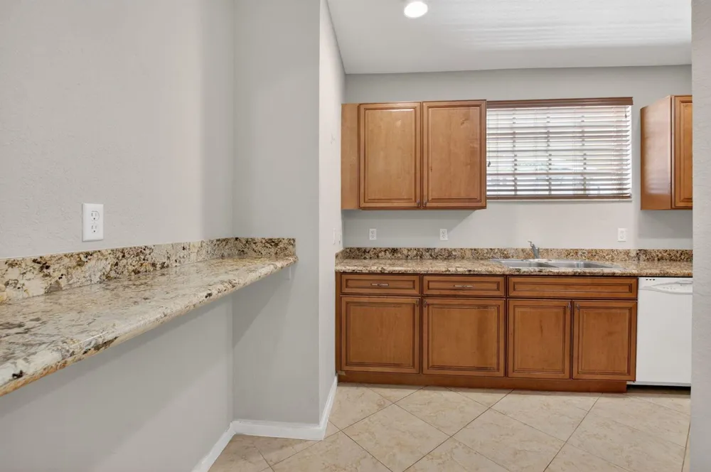 1418 W Wickham Circle #B Delray Beach, FL 33445