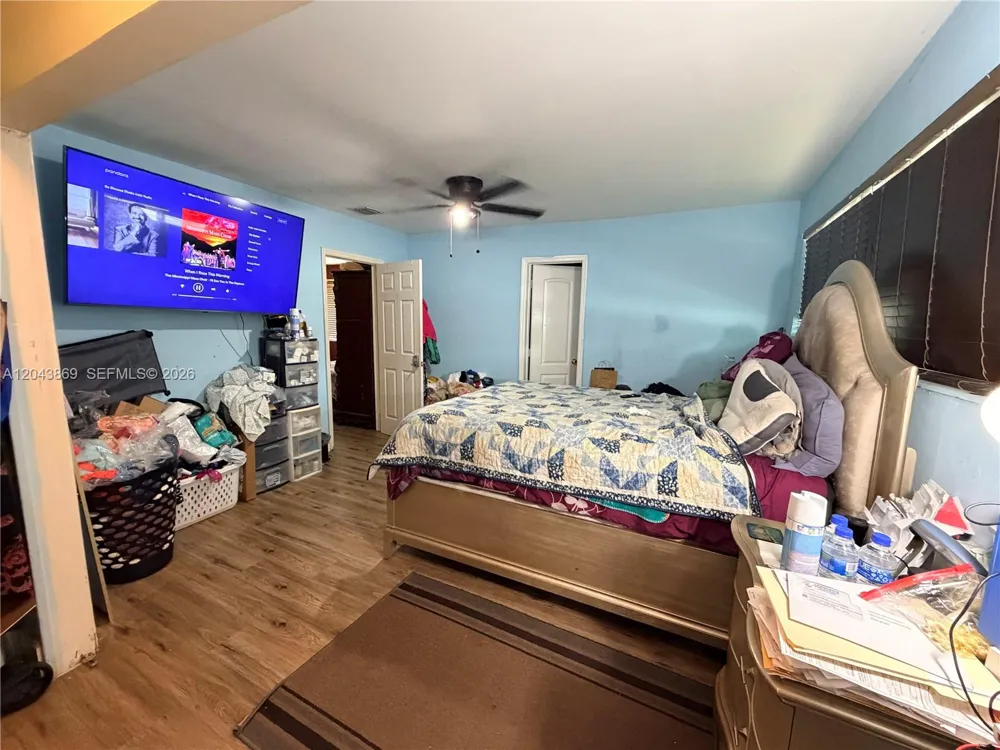 13105 NW 12th Ave North Miami, FL 33168