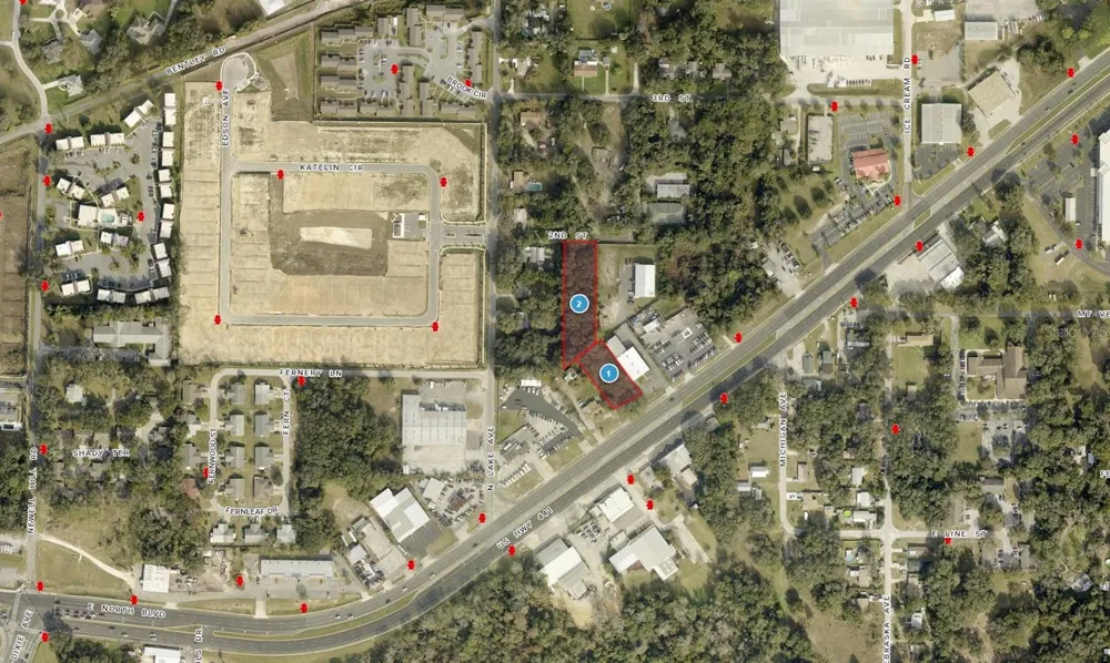 1602 E MAIN STREET Leesburg, FL 34748