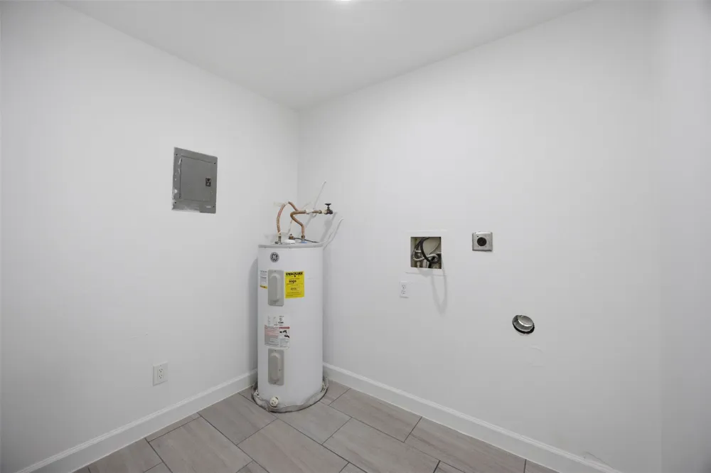 5801 Thunderbird Street #B-22 Lago Vista, TX 78645
