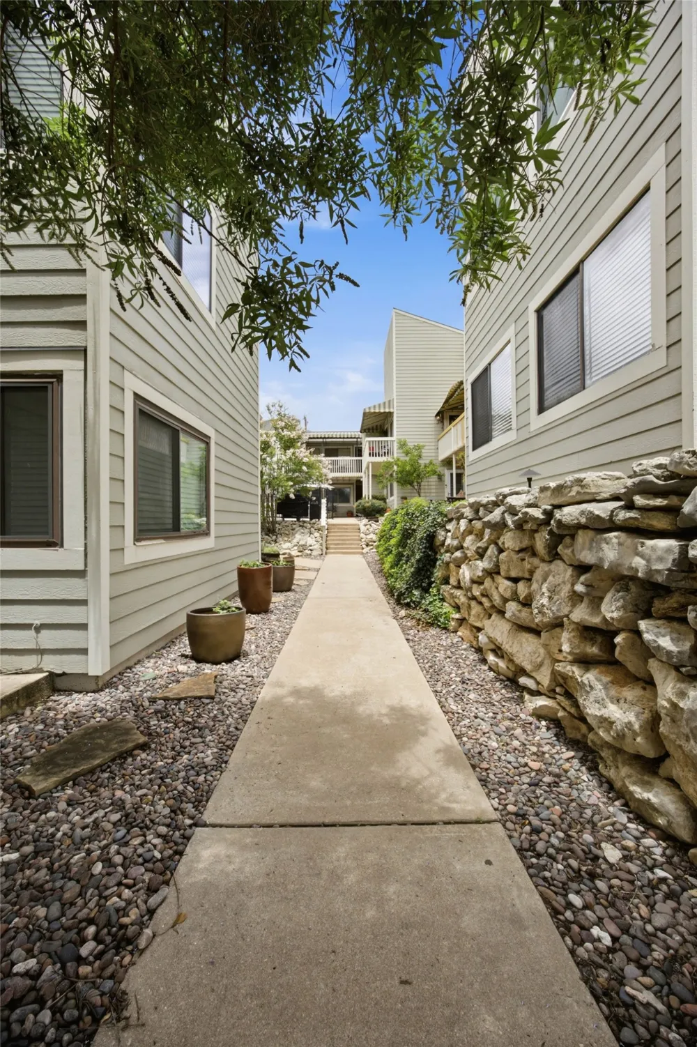 5801 Thunderbird Street #B-22 Lago Vista, TX 78645