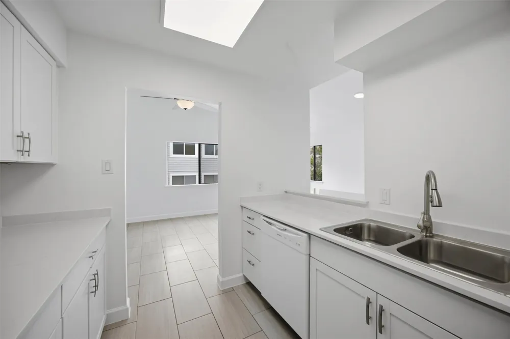 5801 Thunderbird Street #B-22 Lago Vista, TX 78645
