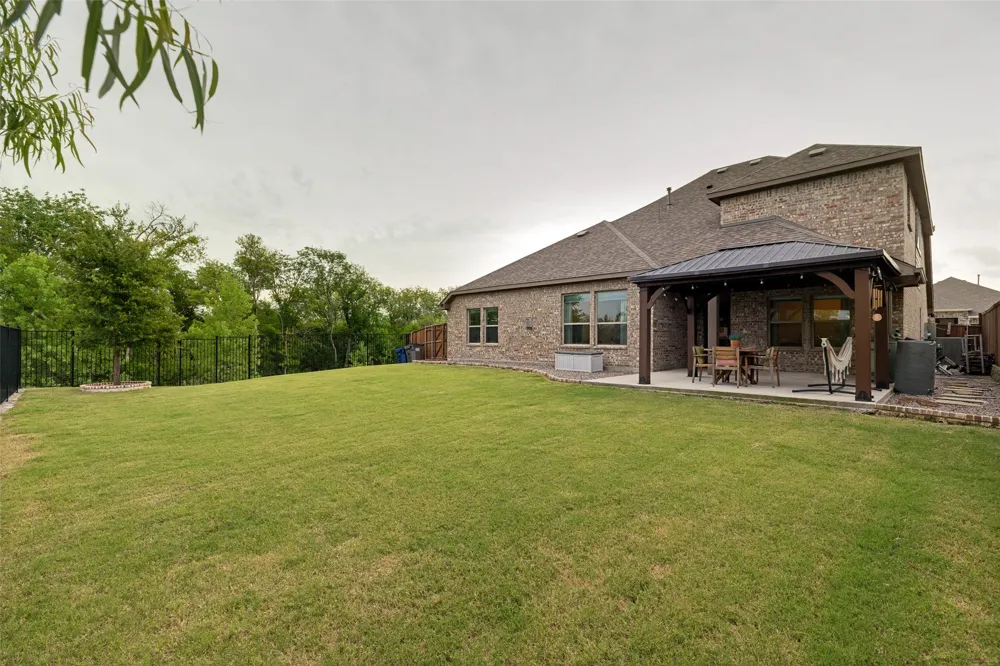 4015 Cloverleaf Trail Melissa, TX 75454