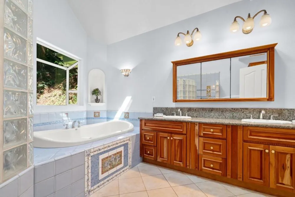7034 Scotts Valley Drive Scotts Valley, CA 95066
